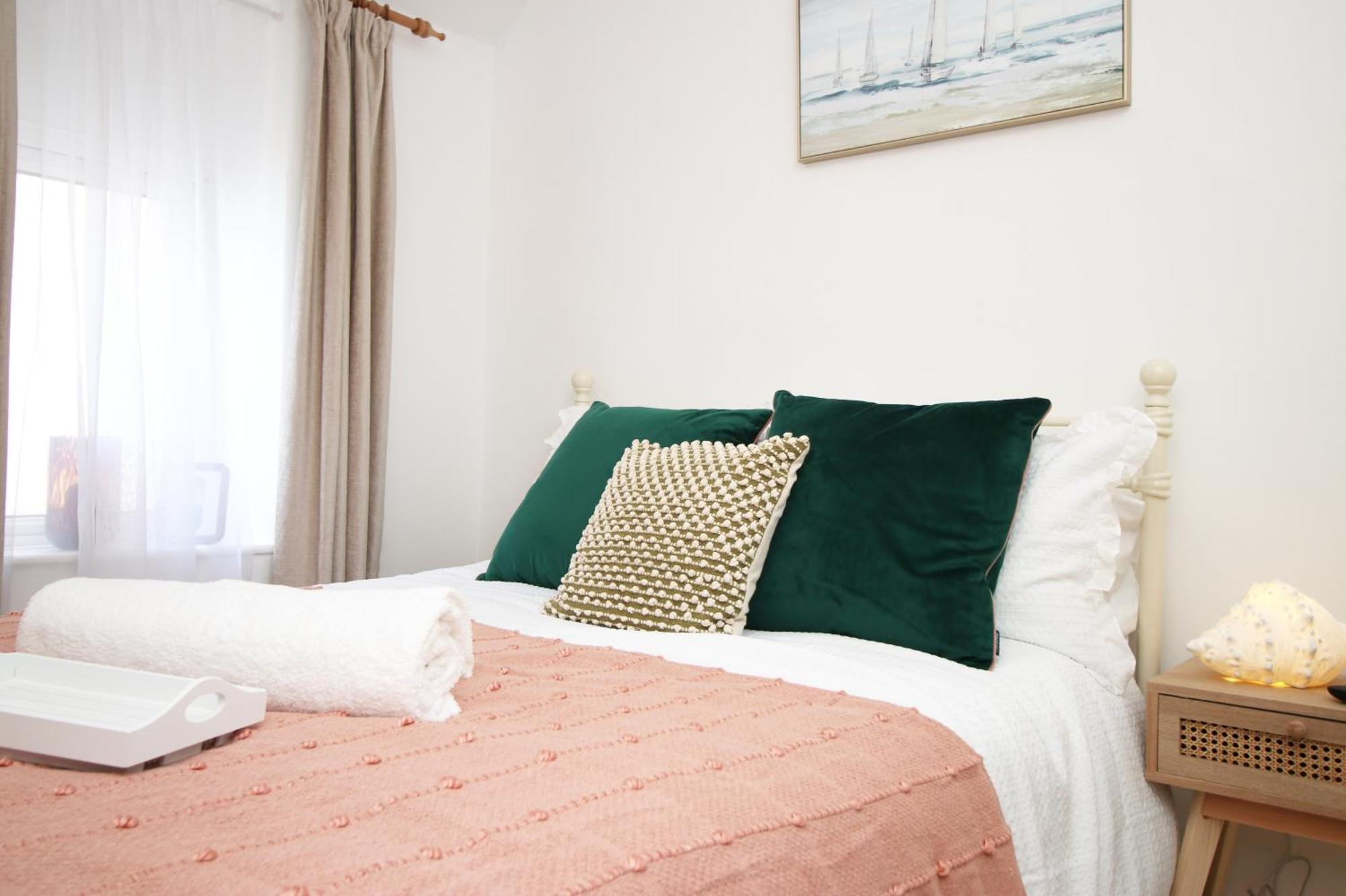 Little Gem In The Mumbles! Fishermans Cottage With Log Burner, Dog Friendly And Welcome Breakfast Hamper! Luaran gambar