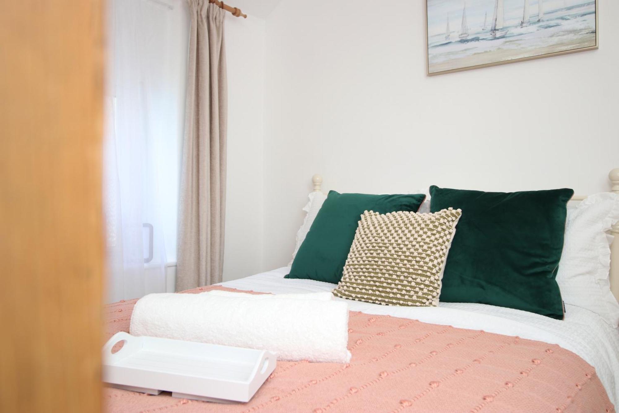 Little Gem In The Mumbles! Fishermans Cottage With Log Burner, Dog Friendly And Welcome Breakfast Hamper! Luaran gambar